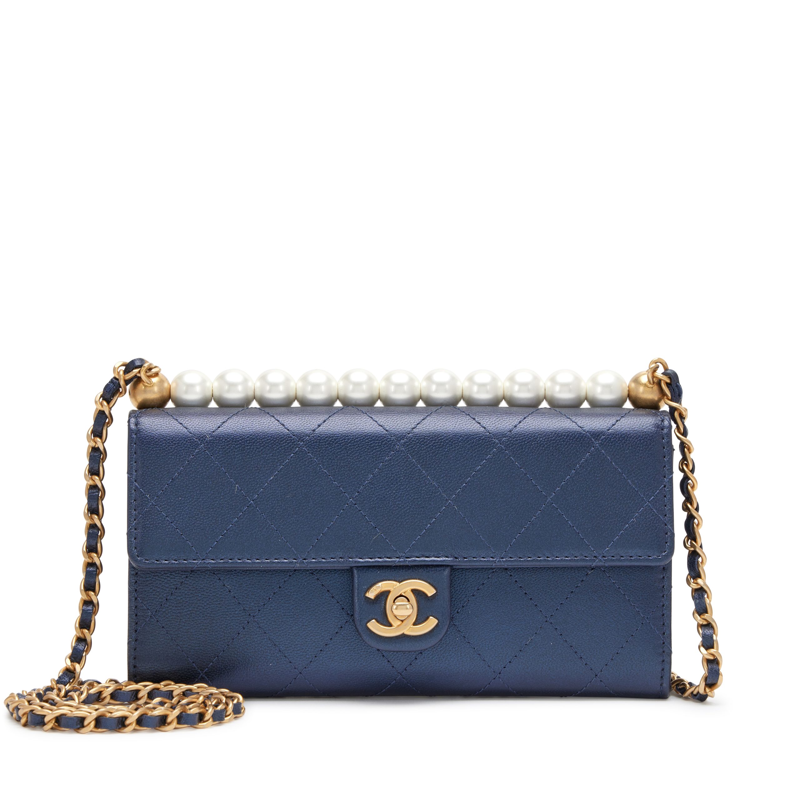 Navy Blue Iridescent Quilted Lambskin Chic Pearls Clutch with Chain Aged Gold Hardware, 2019-2020